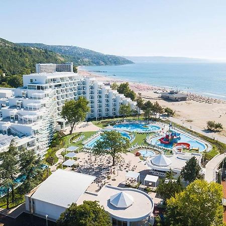Maritim Hotel Paradise Blue Albena Bagian luar foto