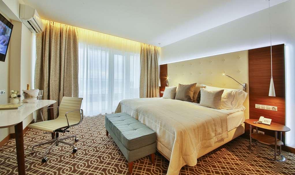Maritim Hotel Paradise Blue Albena Ruang foto
